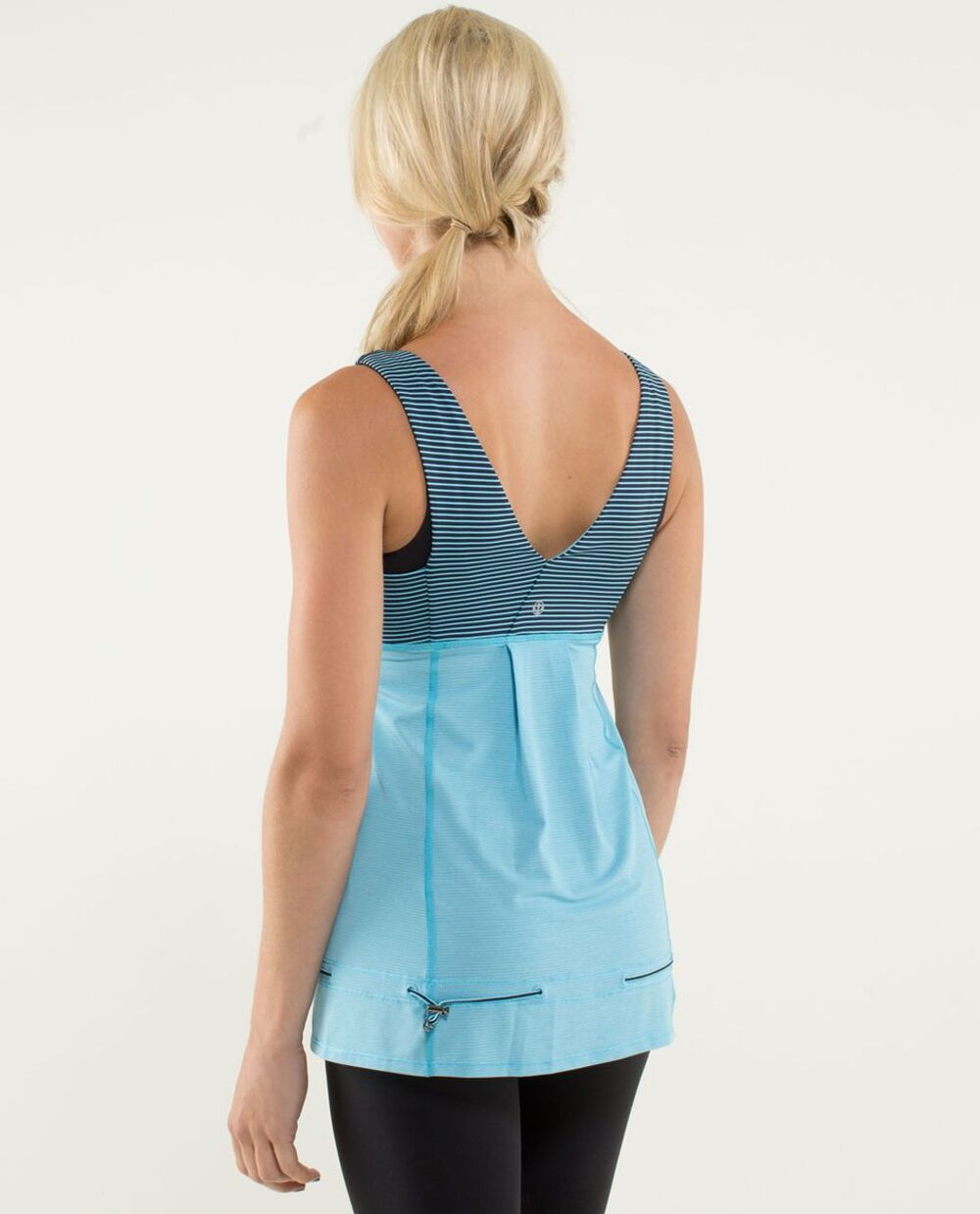 Lululemon Hustle & Bustle Tank Athletic Blue Moon Stripe Tank Top Size 6